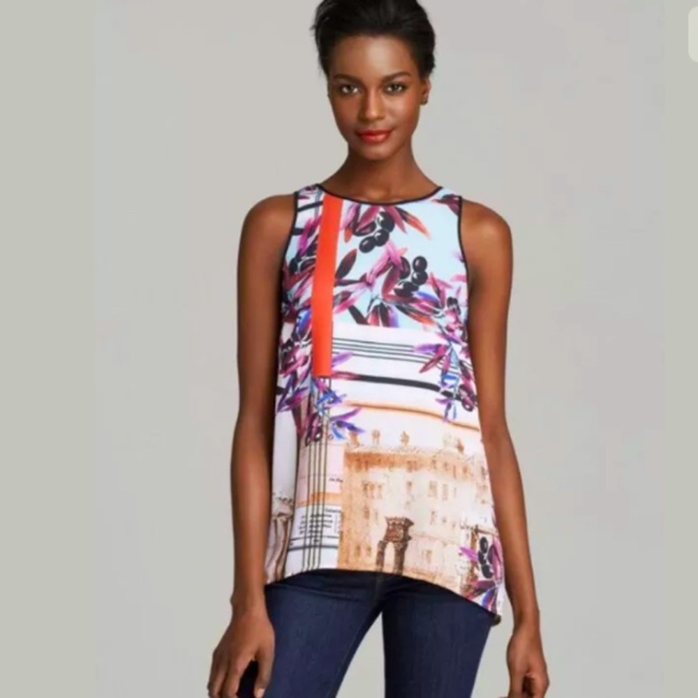 NWT Clover Canyon Ilive Tree Split Back Top Size M
